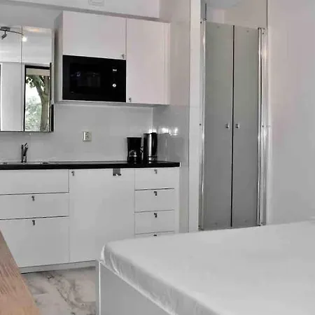 Hotel apartamentowy 010 Center