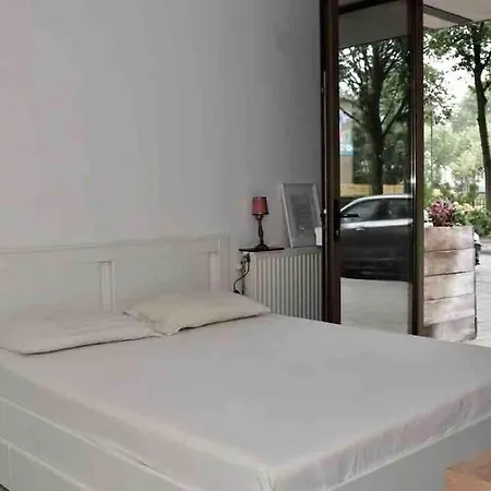 010 Center Hotel apartamentowy Rotterdam