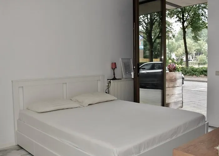 010 Center Aparthotel Rotterdam