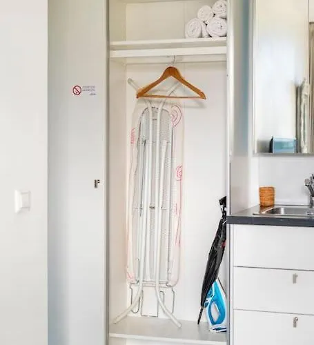 Aparthotel 010 Center 3*